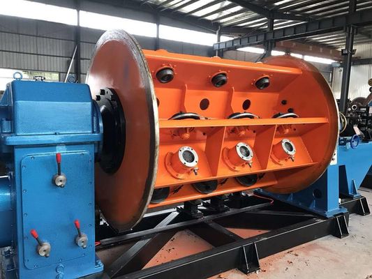 Un bon prix. Machine de fixation rigide de câbles en cuivre ou en aluminium en ligne
