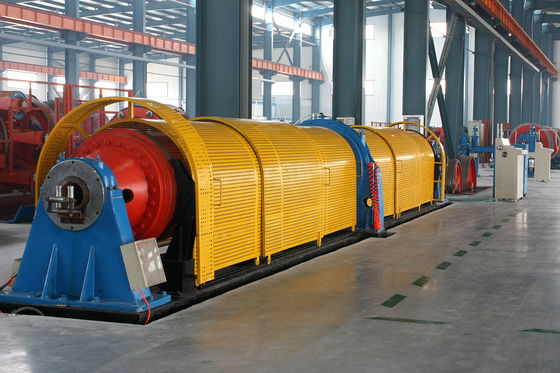 Un bon prix. Ligne de production de câbles d'alimentation câble de fil électrique ligne de cuivre Tubulaire Stranding Machine en ligne