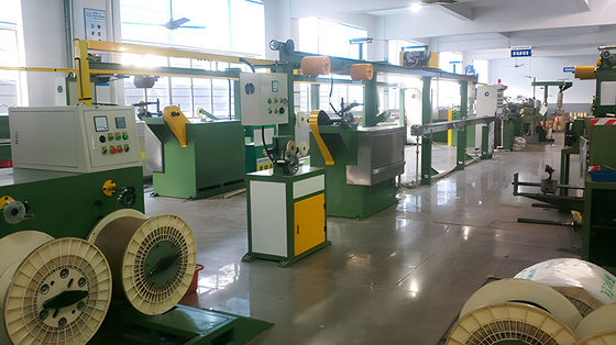 Ligne d'extrusion en plastique à vis unique pour fil et câbles